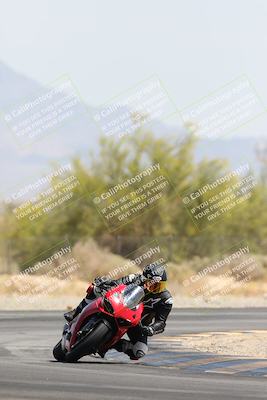 media/Apr-18-2025-CVMA Friday Practice (Fri) [[88baa45499]]/Racer 3/Session 4 (Turn 2)/